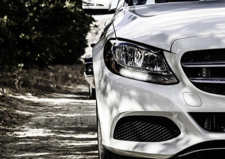 Mercedes-benz/Zdjęcie ilustracyjne