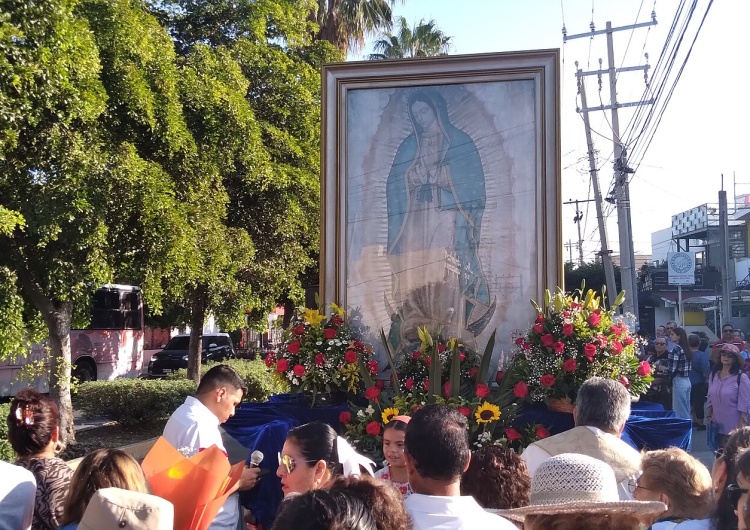 Procesja Naszej Pani z Guadalupe w Mazatlán, grudzień 2024