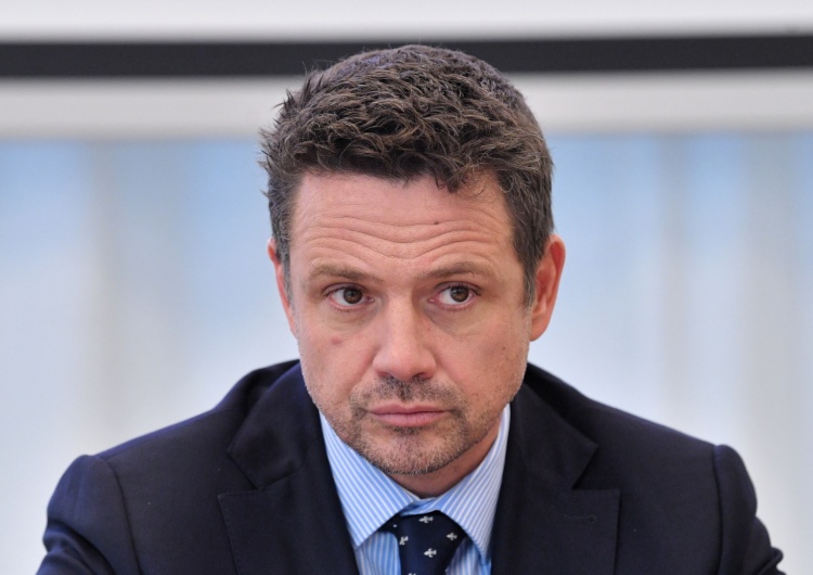 „Trzaskowski weźmie udział w debacie nie w Waszyngtonie, tylko w Warszawie (online), i nie przed Kongresem, ale…”