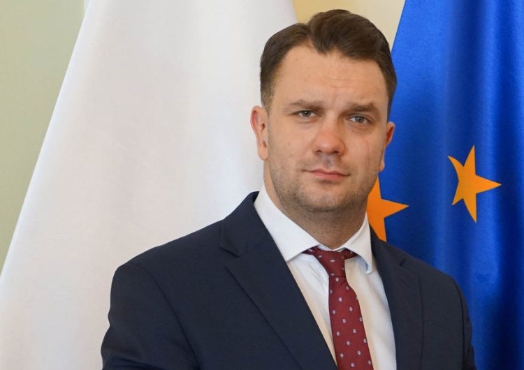 Łukasz Mejza „Szukanie haków zbiegło się w czasie z propozycjami przejścia na stronę opozycji”. Jest oświadczenie Łukasza Mejzy