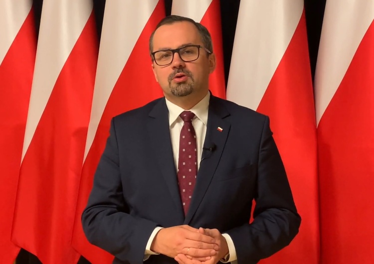„Udaje Pani Greka?” „Po co tak manipulować?” Spięcie ministra Horały z dziennikarką