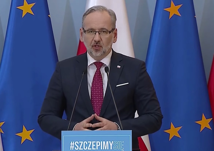 Adam Niedzielski Pandemia COVID-19. Minister zdrowia: „Apogeum zakażeń i hospitalizacji w IV fali mamy za sobą”