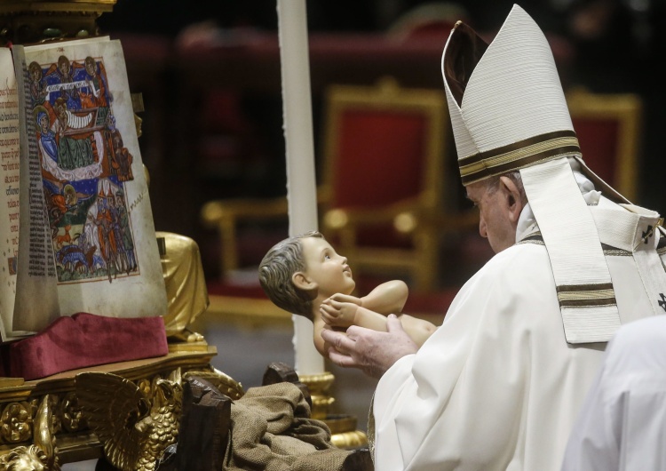 Papież Franciszek Papież napisał do małżonków: „Nie jesteście sami!”