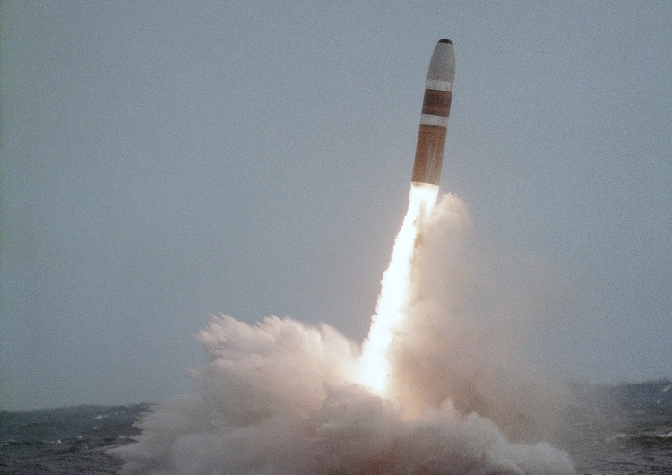 Pocisk balistyczny Korea Północna wystrzeliła niezidentyfikowany pocisk rakietowy ze wschodniego wybrzeża