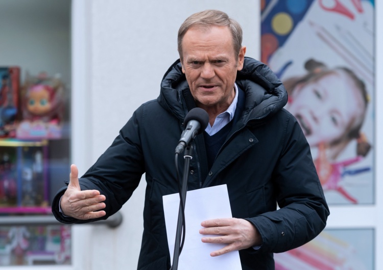 Donald Tusk Poseł Lewicy uważa, że „opozycja nie jest gotowa do przejęcia władzy”, a propozycja Tuska jest „niemądra”