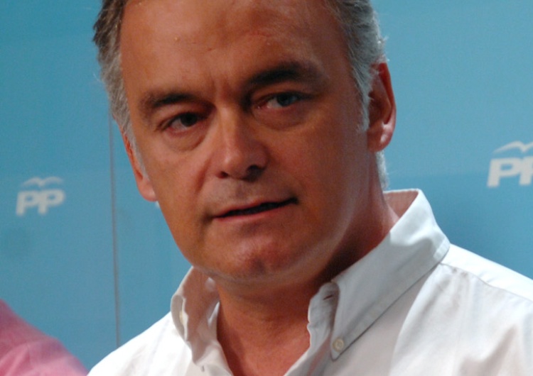 Esteban Gonzalez Pons