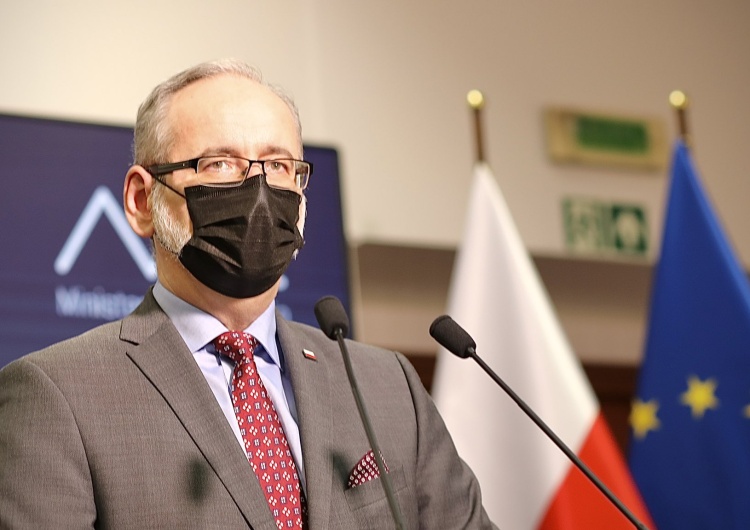 Ponad 36 tys. zakażeń koronawirusem. Nowy raport resortu zdrowia