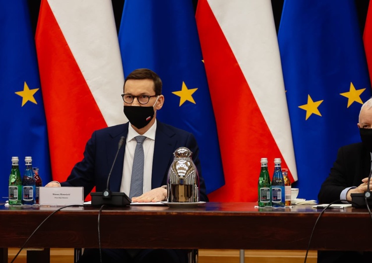 Mateusz Morawiecki Odwołania Mateusza Morawieckiego nie chcą nawet jego przeciwnicy. Zobacz najnowszy SONDAŻ