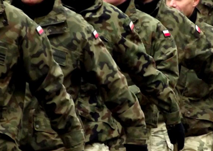 Białowieża: Nie żyje 22-letni żołnierz. Miał ranę postrzałową głowy