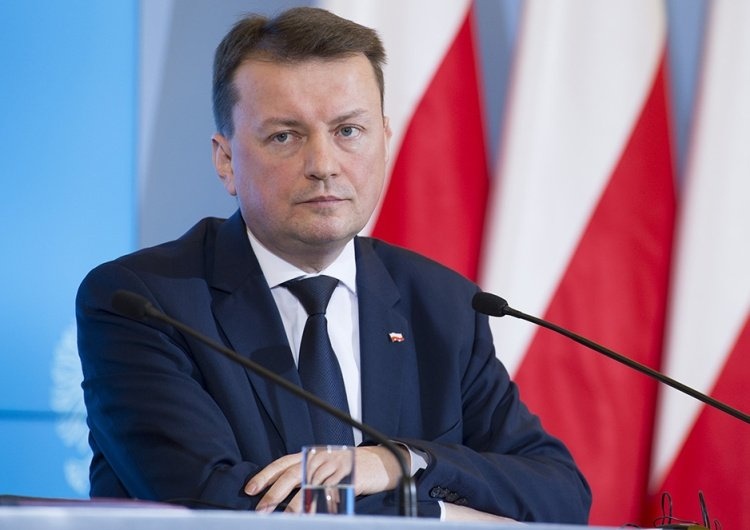  Mariusz Błaszczak zakażony koronawirusem. Dziś jest w izolacji, wczoraj był w Sejmie