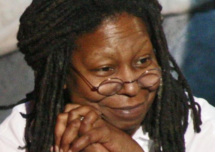 Whoopi Goldberg Paweł Jędrzejewski: Afera Whoopi Goldberg ma drugie dno