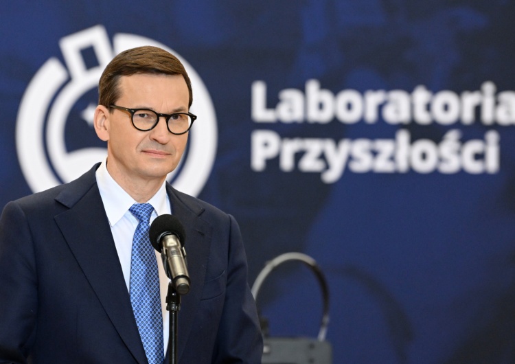 Premier na konferencji w Nowej Sarzynie