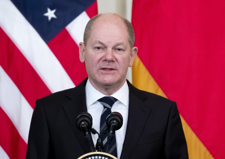Olaf Scholz „Słaby przywódca”. Niemiecka prasa ostro po wizycie kanclerza Scholza w USA