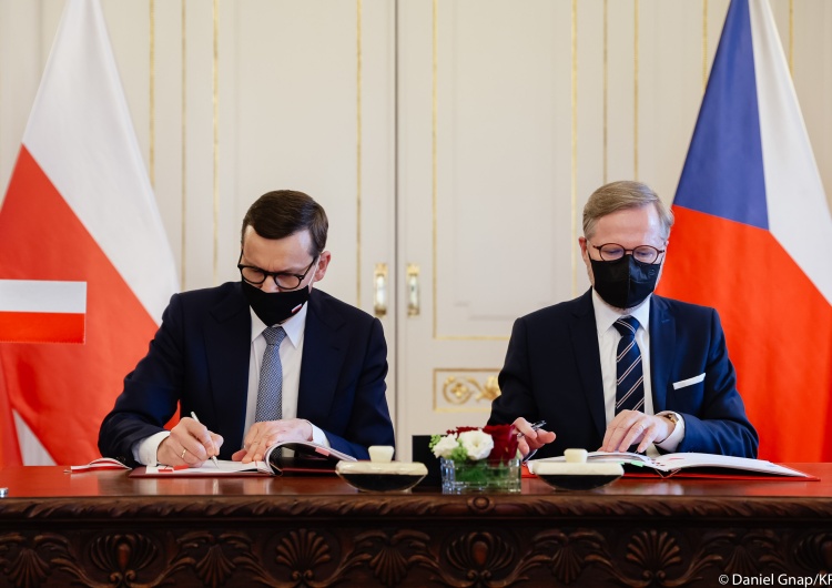 Z. Kuźmiuk: Jak się czują politycy opozycji, którzy chcieli zamknięcia Turowa? Czy są gotowi przeprosić Polaków?