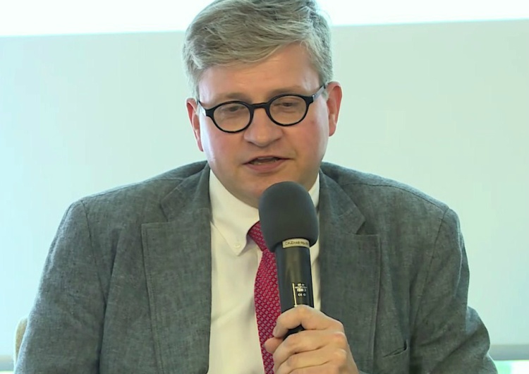 Szef BBN Paweł Soloch „Nie mamy przełomu”. Szef BBN Soloch ocenia skutki spotkania Macrona z Putinem