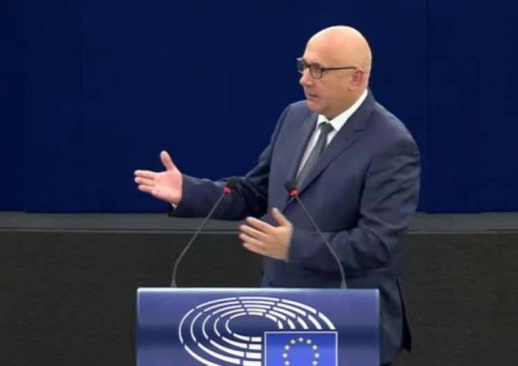  Skandal w PE. Europosłowi Brudzińskiemu odebrano głos podczas debaty nt. inwigilacji Pegasusem [WIDEO]