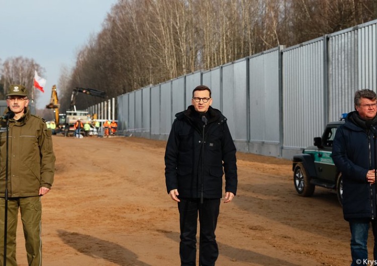 Premier na granicy Premier na granicy: UE próbowała przekonywać, by granice były otwarte. Dziś Bruksela mówi naszym głosem