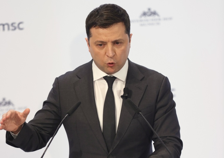 Wołodymyr Zełenski Zełenski: kiedy zaczną się bombardowania będzie za późno, by nakładać sankcje
