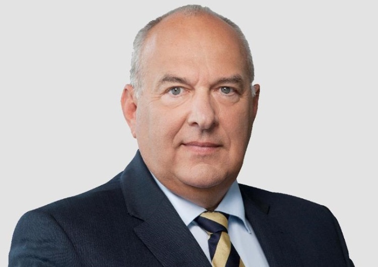 Tadeusz Kościński Były minister finansów Tadeusz Kościński: Lepiej, że poleciał minister niż premier