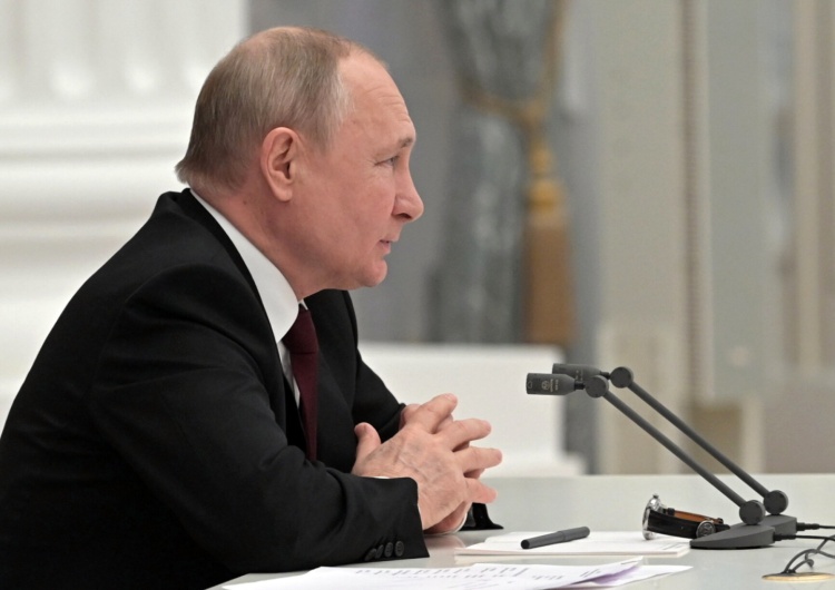 RIA: Putin polecił zapewnić „utrzymanie pokoju” w DRL i ŁRL przez rosyjskie siły zbrojne