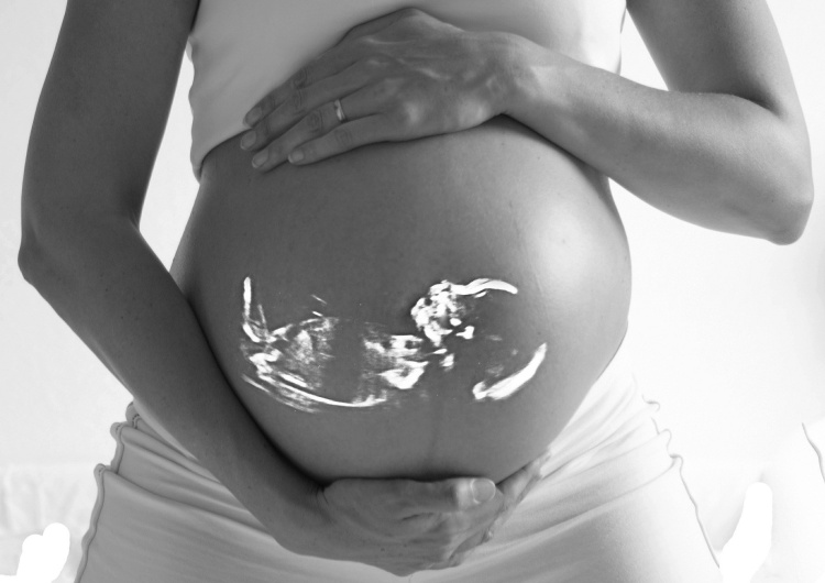 Kolumbia zalegalizowała aborcję do szóstego miesiąca. Biskupi: