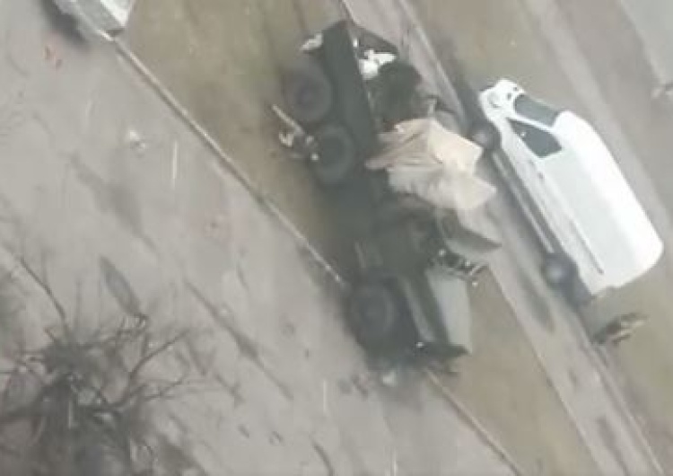  Tak Rosjanie wpadli w zasadzkę Ukraińców. Brutalna walka na ulicach miasta [WIDEO 18+]