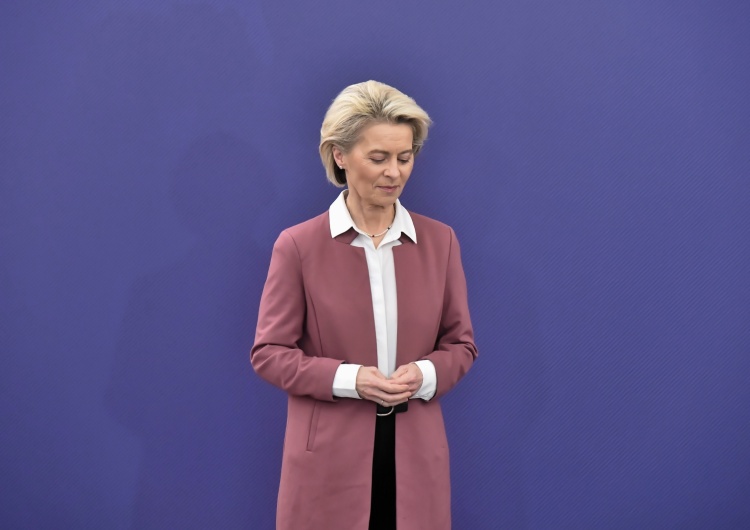 Ursula von der Leyen Po CZĘŚCIOWYM wyłączeniu Rosji z systemu SWIFT.