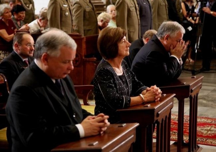 Jarosław Kaczyński, Maria Kaczyńska, Lech Kaczyński „W imieniu opozycji przepraszam Jarosława i Lecha Kaczyńskich za drwiny. To oni mieli rację”