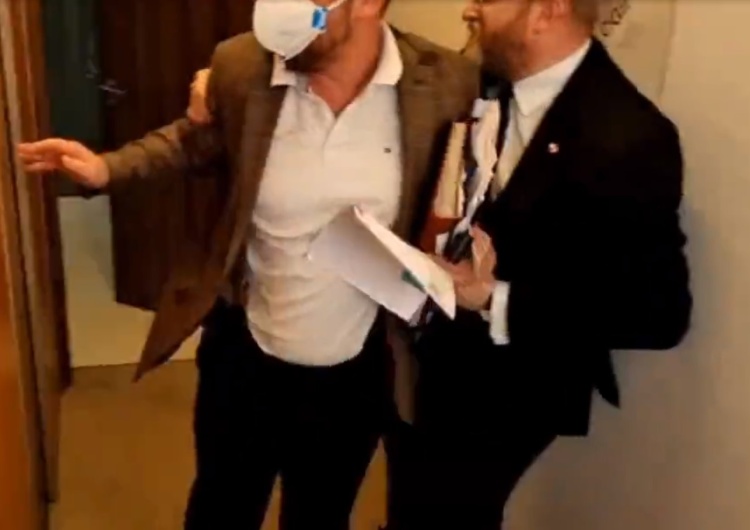  [video] 