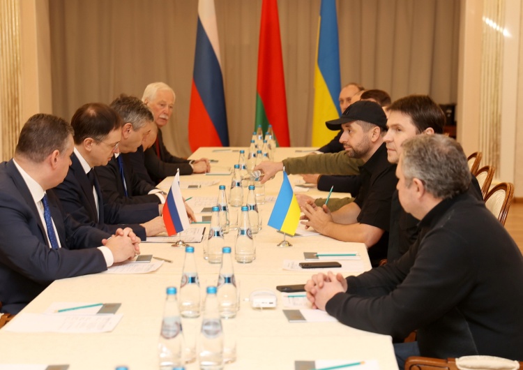 Negocjacje rosyjsko-ukraińskie Będzie druga tura rozmów Ukraina-Rosja. Doradca prezydenta Zełeńskiego podał termin