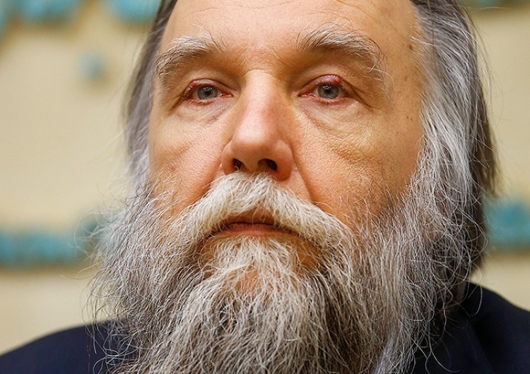 Aleksander Dugin W 2014 strona ukraińskiego Majdanu opublikowała listę osób, które miały mieć kontakt z Duginem. A tam... Giertych