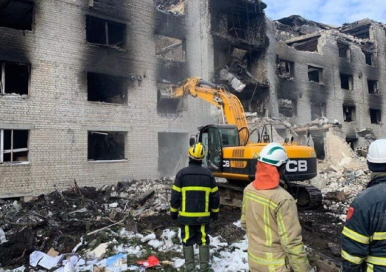 Ruiny w Charkowie Amerykanie spotkają się w Rzymie z Chińczykami. Będą rozmawiać o Ukrainie