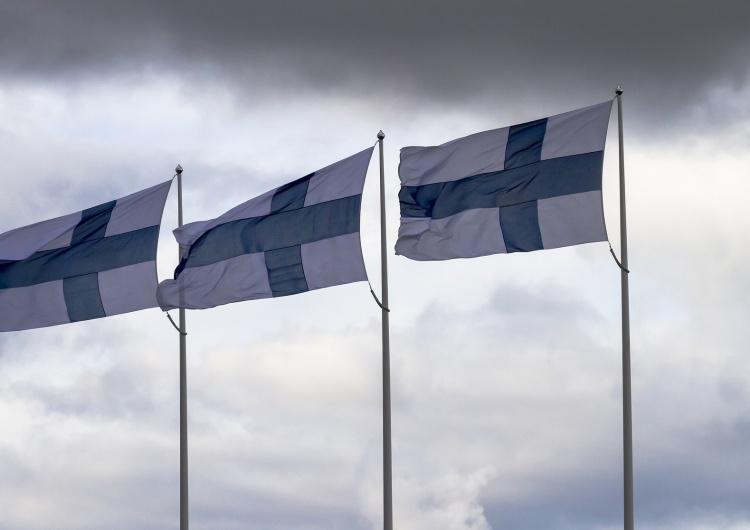 „Finlandia poczeka ze wstąpieniem do NATO. Obawia się działań odwetowych”