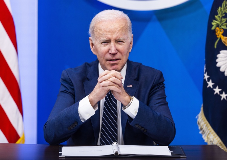 Joe Biden Biały Dom: Biden przedstawił Xi konsekwencje jakie poniosą Chiny, jeśli dostarczą materialną pomoc Rosji prowadzącej wojnę z Ukrainą