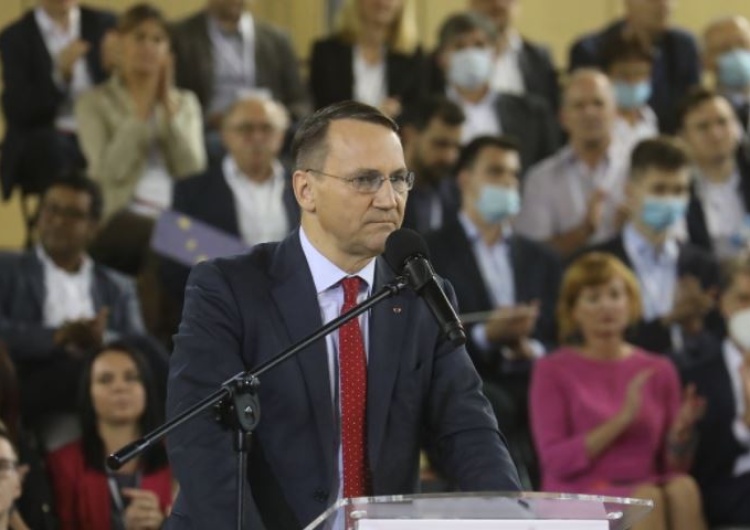 Europoseł Radosław Sikorski Z. Kuźmiuk: Nic się nie zmieniło, PO dalej popiera politykę Niemiec wobec Rosji