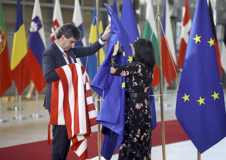 Szczyt Rady Europejskiej w Brukseli, 24.03.2022 r. Rubel się umacnia, a tymczasem premier Holandii: „Szczyt UE nie przyniesie nowych sankcji wobec Rosji”