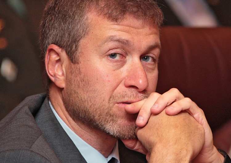 „Roman Abramowicz stanął na czele antywojennie nastrojonej części elit. Szykuje przewrót”