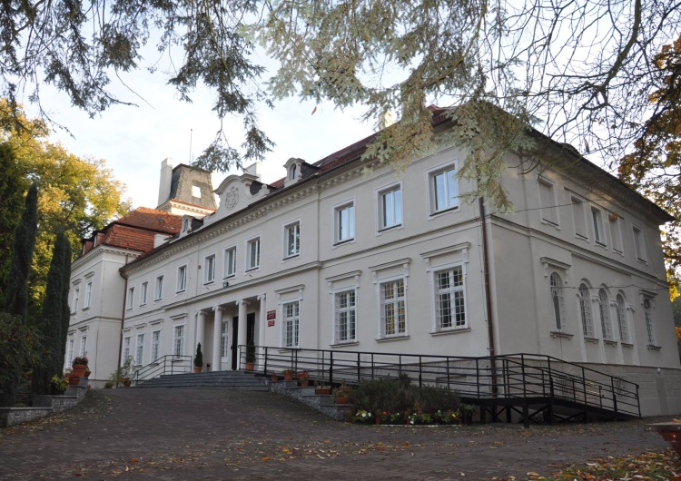 facebook DPS Baszków Możliwy strajk w DPS Baszków