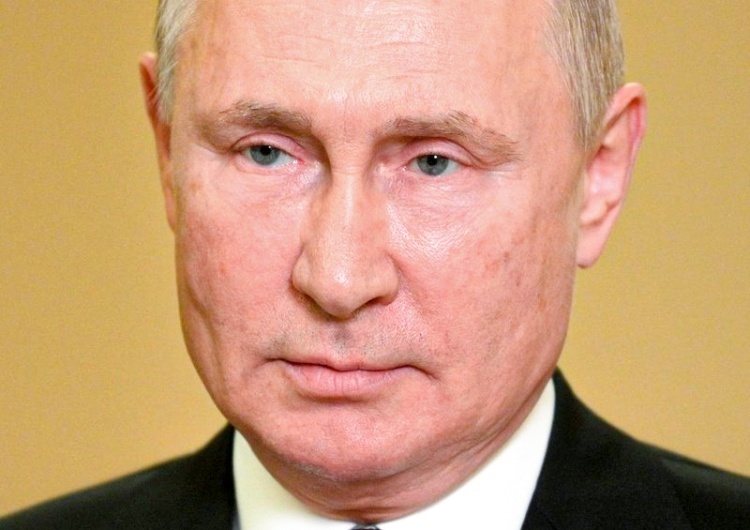 Prezydent Federacji Rosyjskiej Władimir Putin Propagandysta Kremla pisze o konieczności 