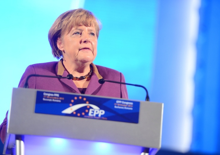 Angela Merkel Masowe groby ujawnione w Buczy. Rzecznik Merkel: Była kanclerz nie planuje obecnie oświadczeń na temat Rosji