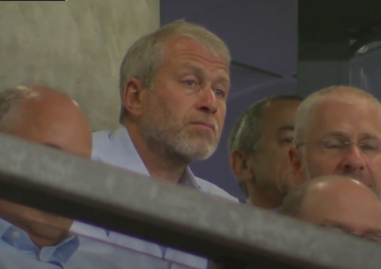Roman Abramowicz Oligarcha Abramowicz na celowniku. Jego wielki majątek w raju podatkowym został zamrożony