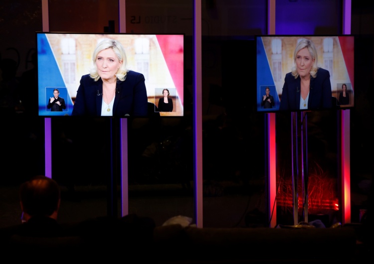 Marine Le Pen Le Pen: należy pomóc 3 mln uchodźców wojennych w Polsce