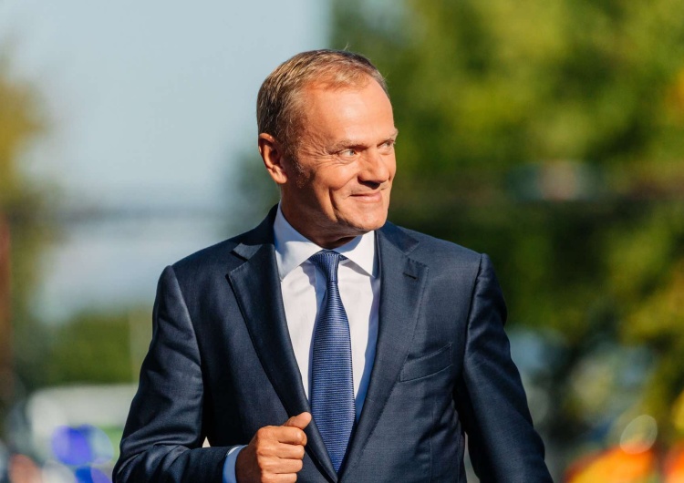 Donald Tusk osiągnął wiek emerytalny. Jego emerytura otrze się o rekord