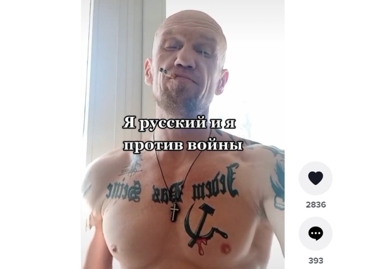 RomanDobrowolskij1 „Jestem Rosjaninem i jestem przeciw wojnie”. Ten film robi furorę na rosyjskim TikToku [Uwaga wulgaryzmy]
