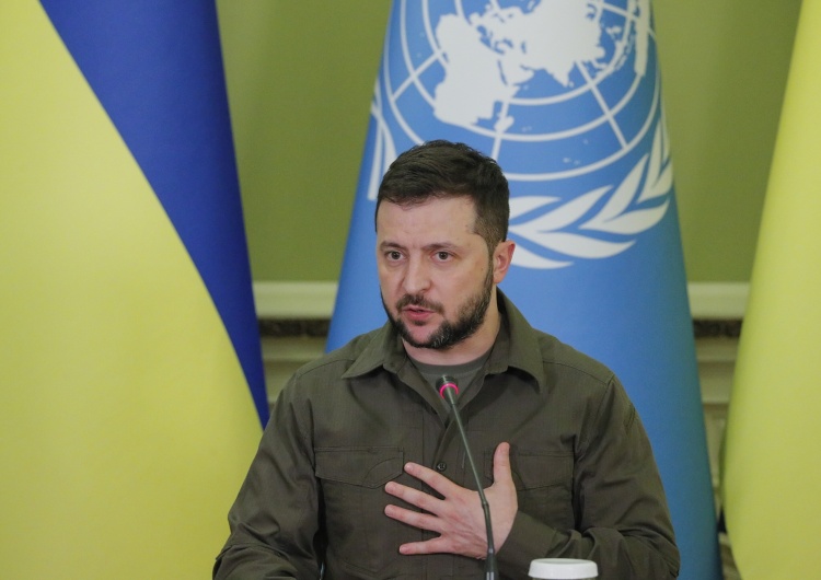 Wołodymyr Zełenski Zełenski: Rozpoczęła się ewakuacja cywilów z zakładów Azowstal