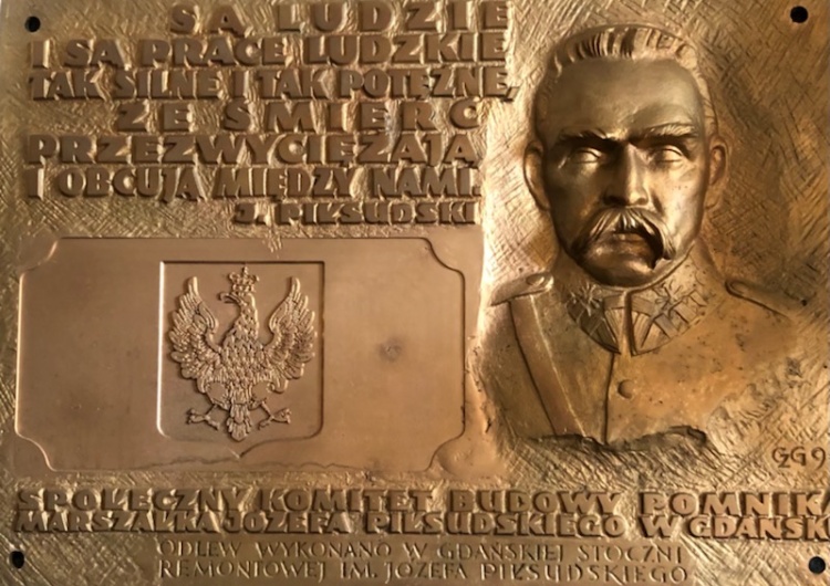 W Bazylice św. Brygidy w Gdańsku odsłonięto i poświęcono tablicę Marszałka Józefa Piłsudskiego