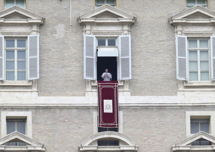 Papież Franciszek Minister Czarnek o słowach papieża ws. wojny: to się nie godzi głowie Kościoła