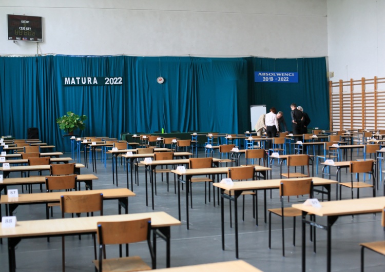Matura 2022 Dzisiaj rozpoczynają się matury