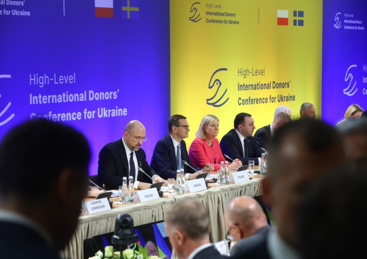 Międzynarodowa Konferencja Darczyńców na rzecz Ukrainy Warszawa: Międzynarodowa Konferencja Darczyńców na rzecz Ukrainy. Inicjatorami premierzy Polski i Szwecji