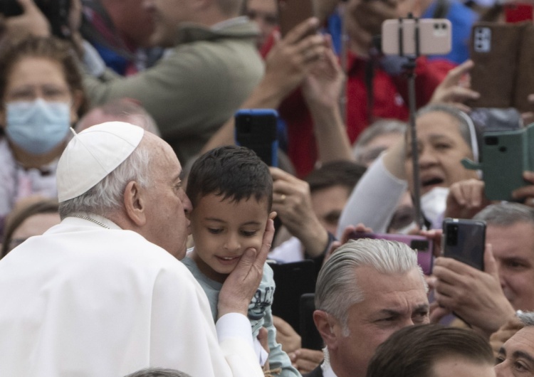 Papież Franciszek Biskup charkowsko-zaporoski: Papież zrobił wszystko, żeby uratować mieszkańców Mariupola